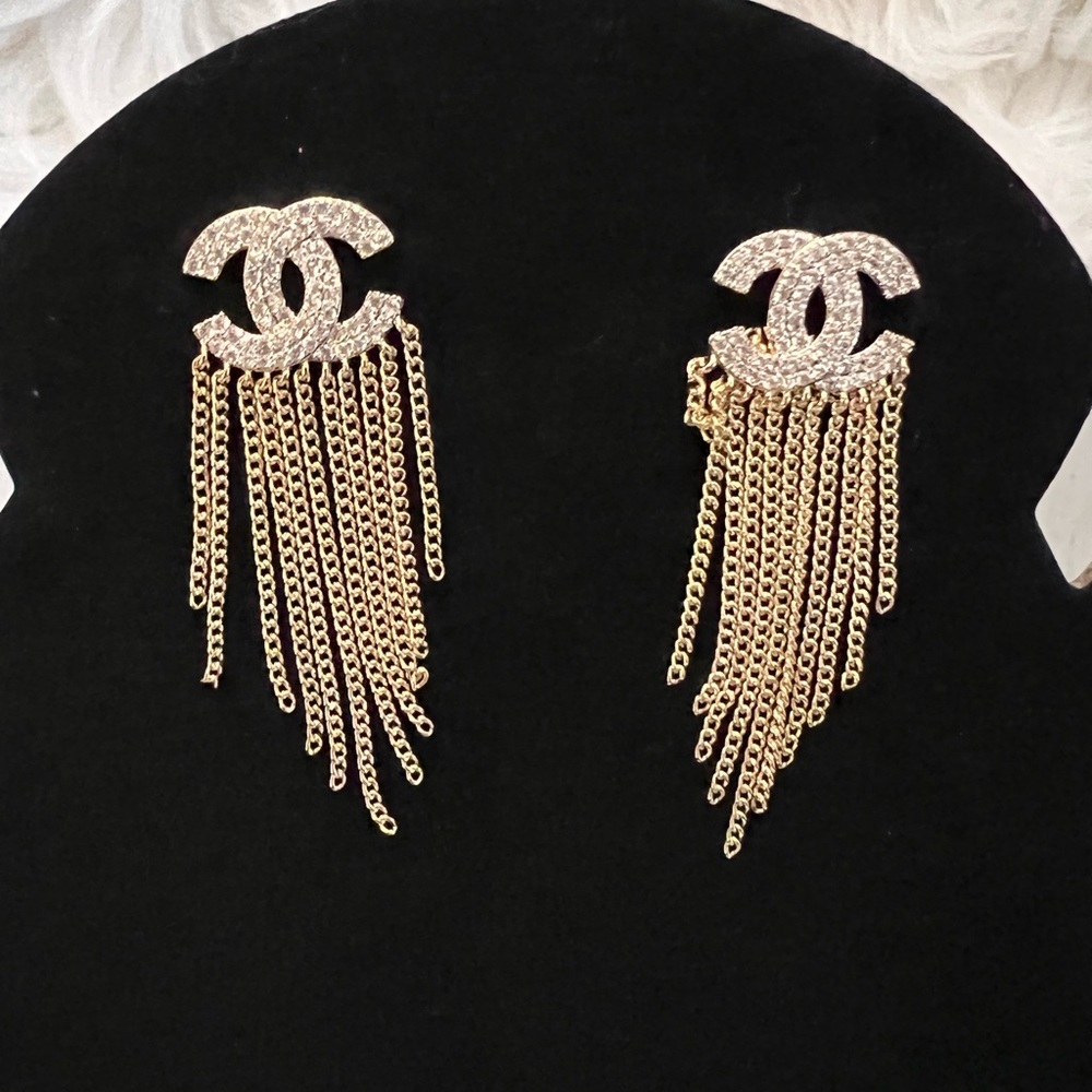 Fashion earring